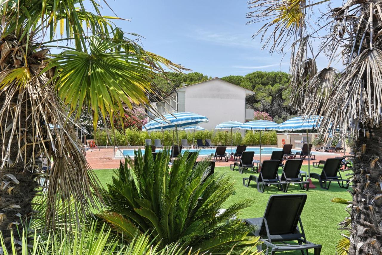 Oleandri Suite Hotel Vada Eksteriør billede